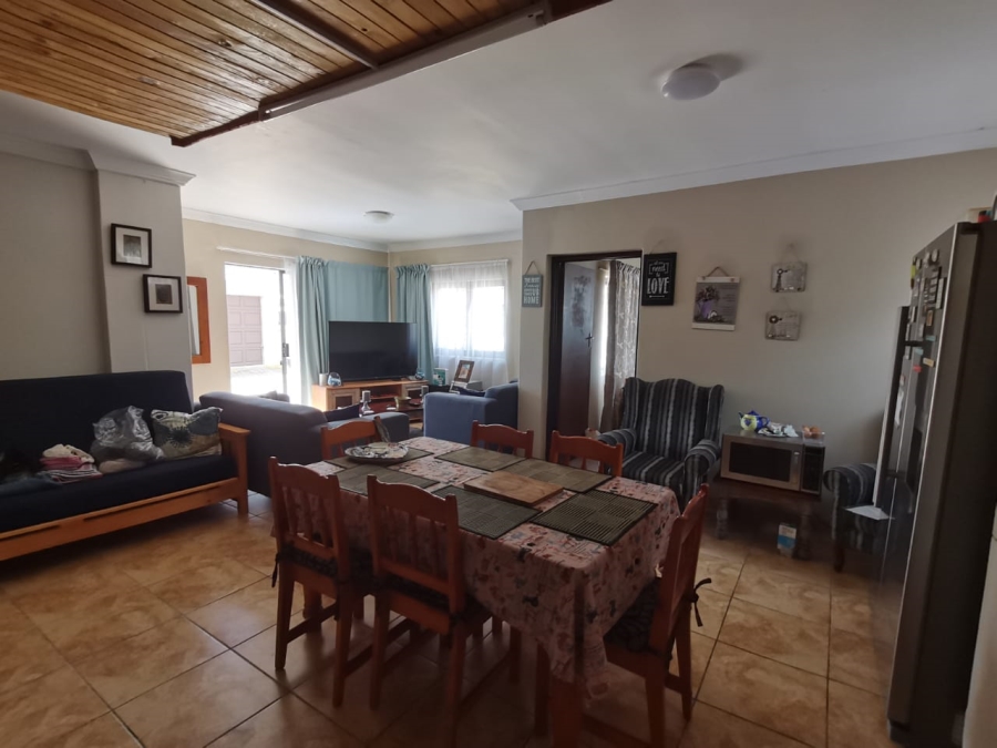 7 Bedroom Property for Sale in Hartenbos Central Western Cape